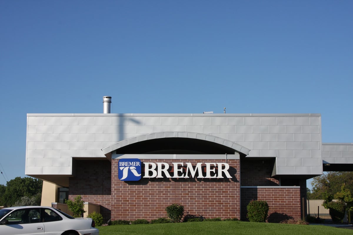 Bremer-Bank-3